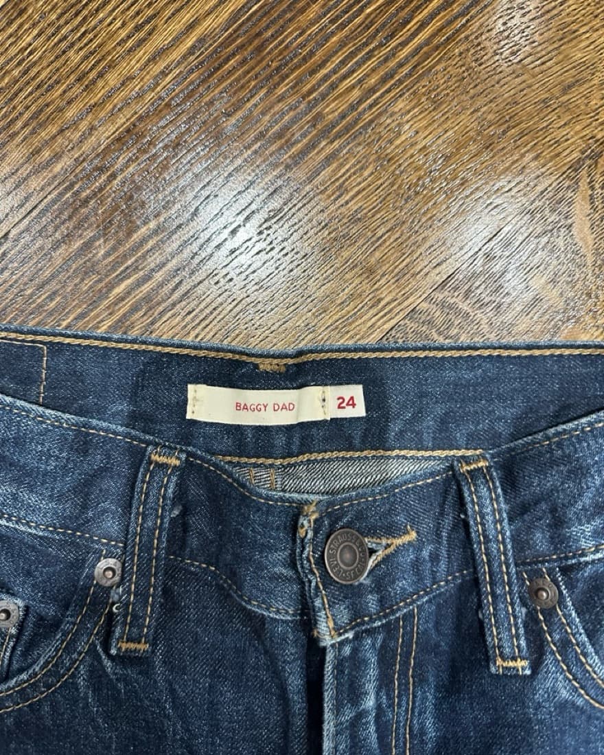 Levis Bagg Dad Jeans - Image 3