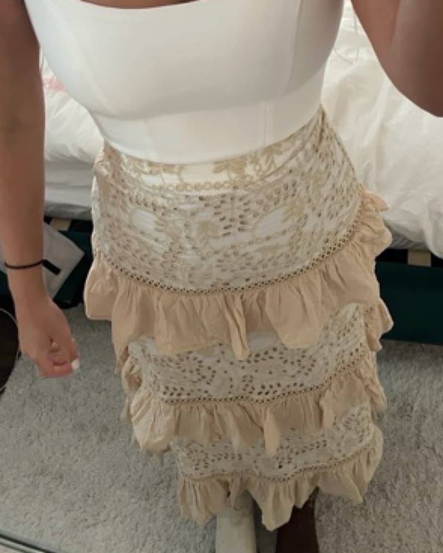 White And Tan Ruffle Skirt - Image 3