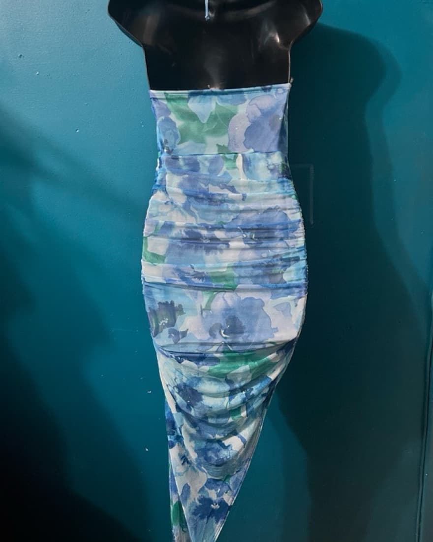 Vibrant Floral Halter Midi Dress - Image 6