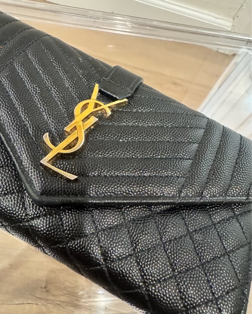 Sleek YSL Quilted Leather Wallet - Image 2