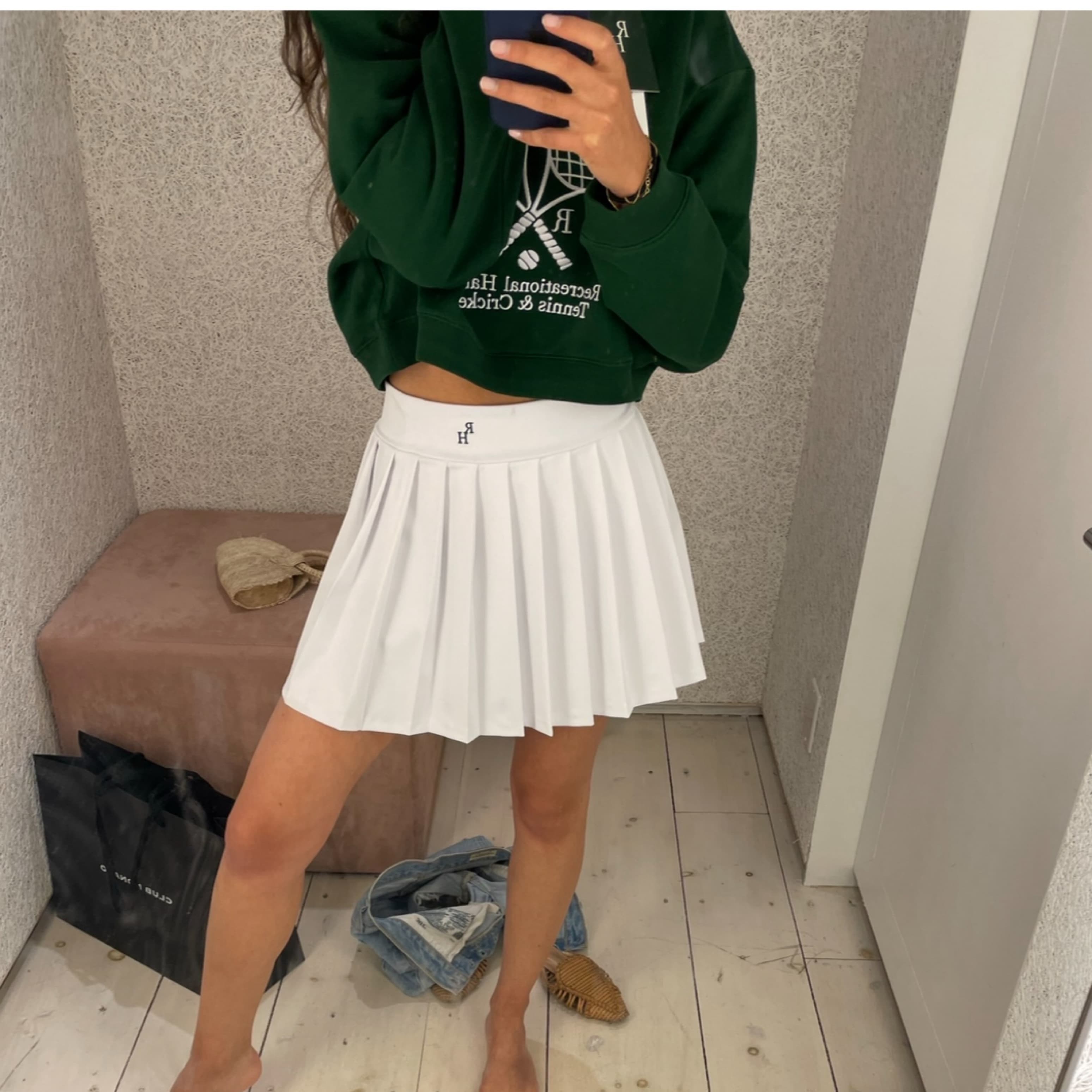 Cropped tennis sweatshirt - Image 1