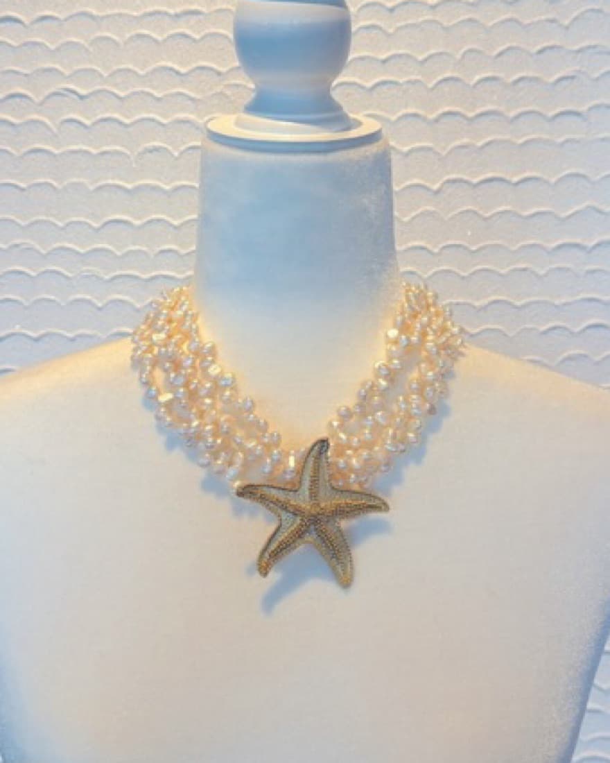 Fresheater Pearl Starfish Necklace - Image 1