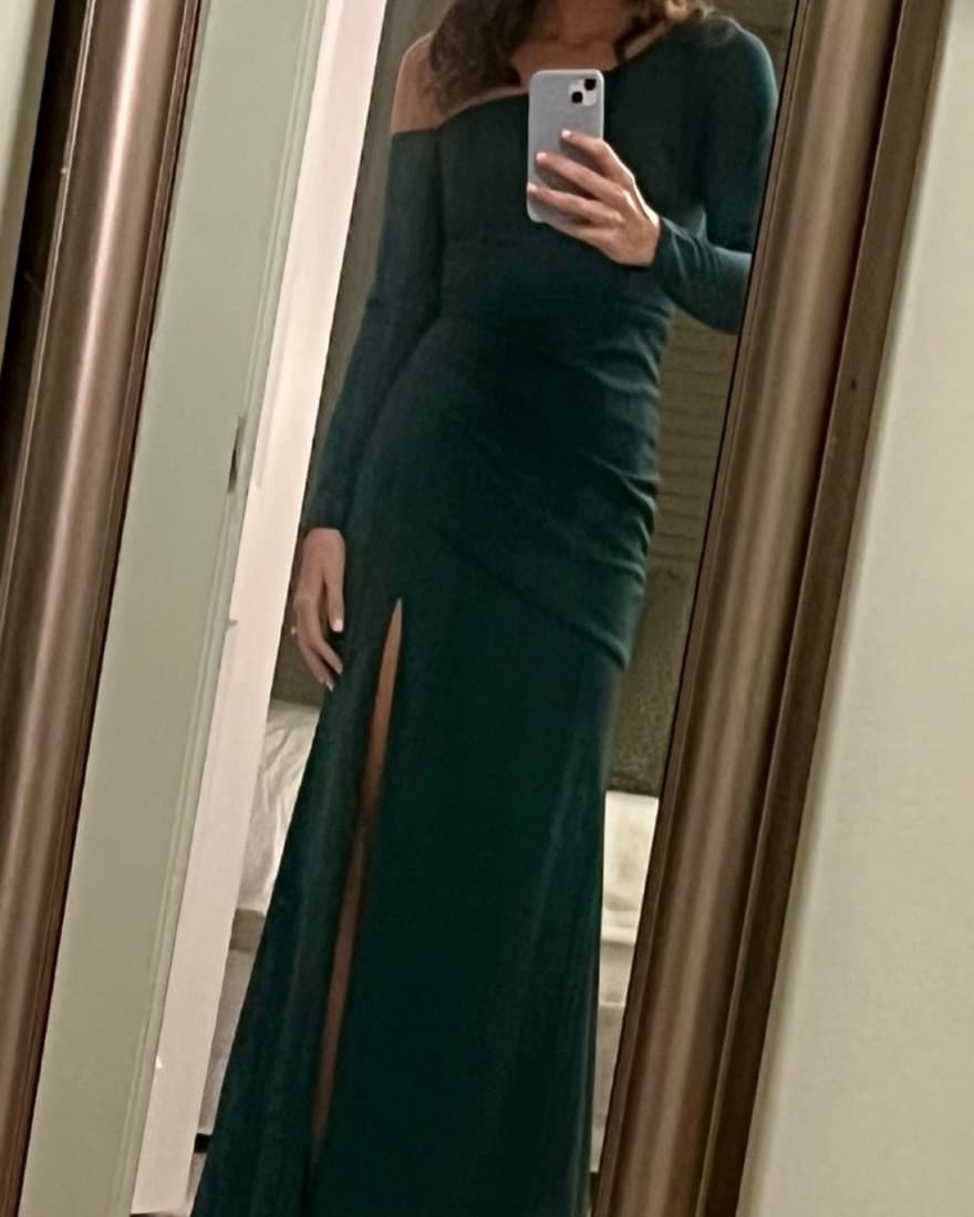 Emerald Green Long Sleeve Dress - Image 4