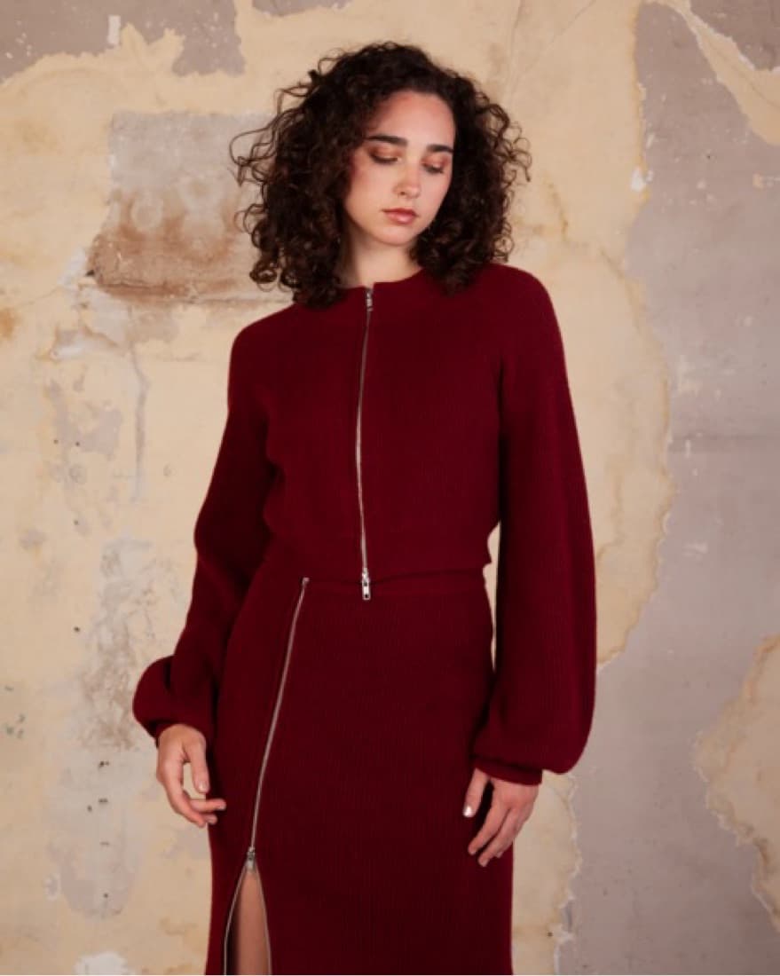 Zip Up Maroon Sweater With Bishop Sleeve - Image 2