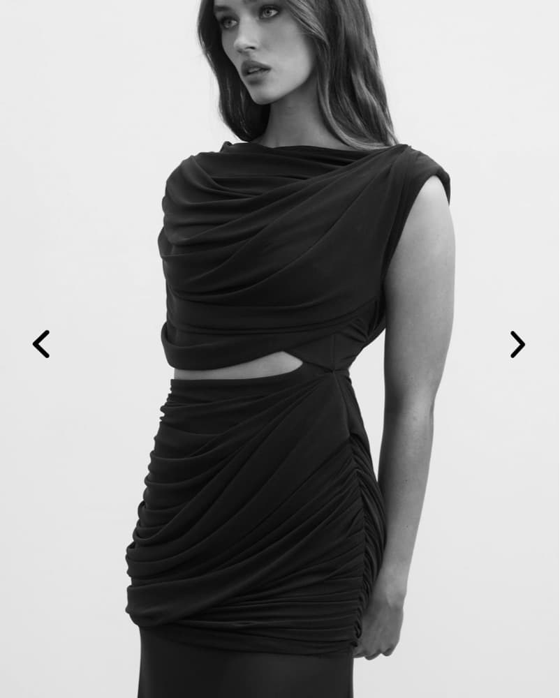 Elegant Black Draped Gown - Image 3