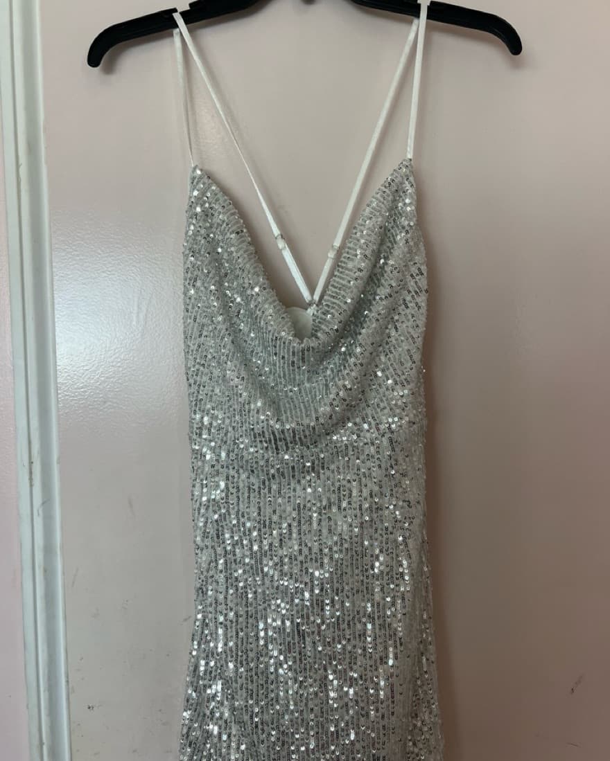 Lulu’s Sequin Mini Dress - Image 2