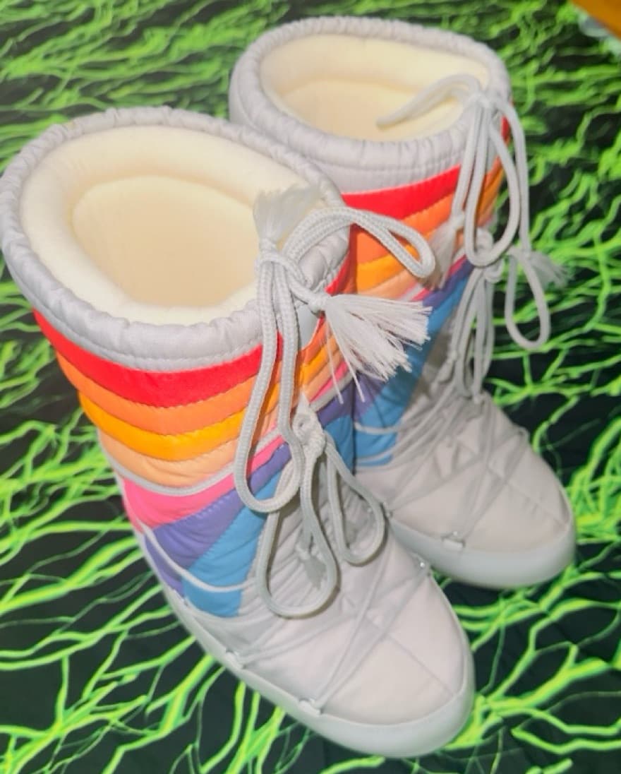 Moon Boots - Image 3