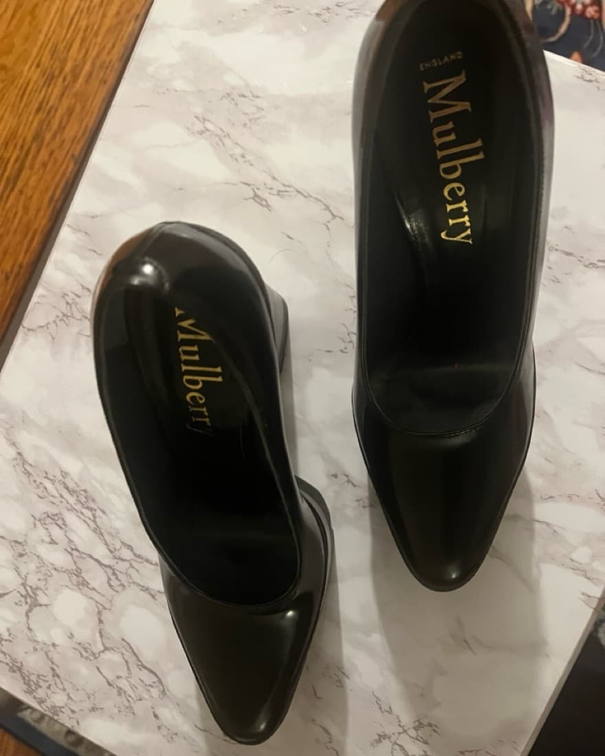 BRAND NEW - MULBERRY BACK BLOCK HEELS - Image 2