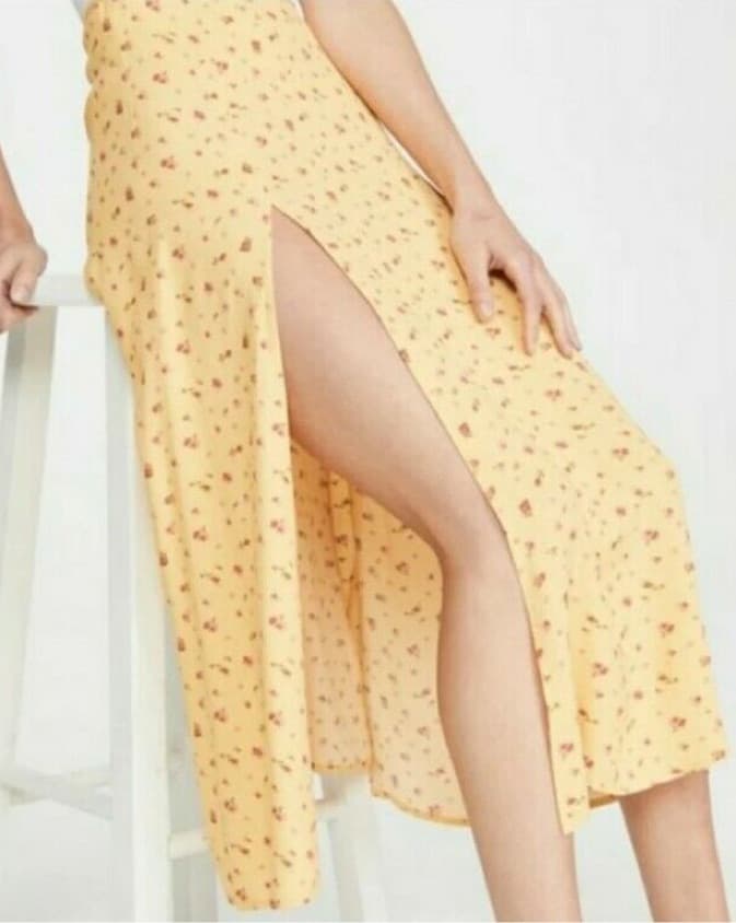 Reformation Zoe Yellow Foral Midi Skirt - Image 2