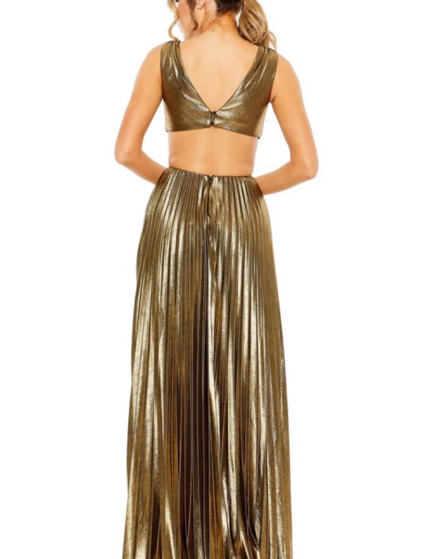 Mac Duggal Pleated Metallic Cut Out Gown - Image 2