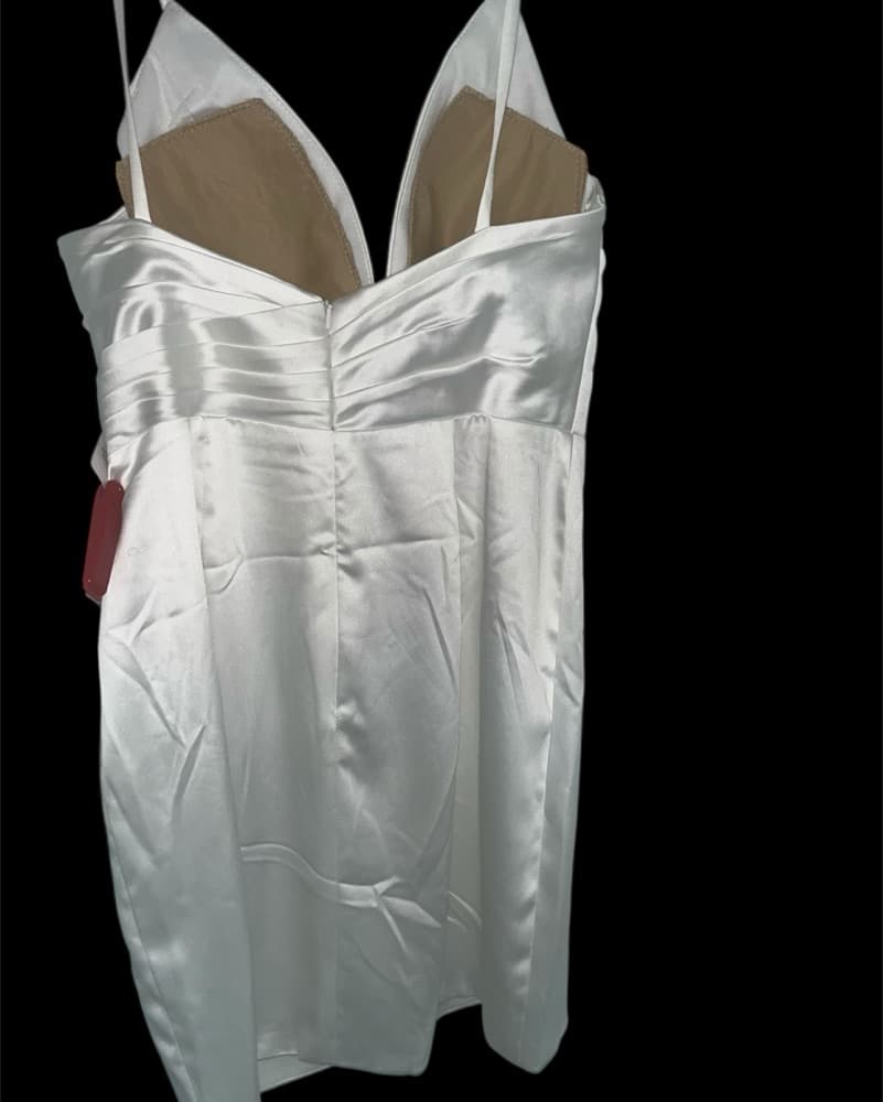 Mac Duggal White Satin Mini Dress - Image 4
