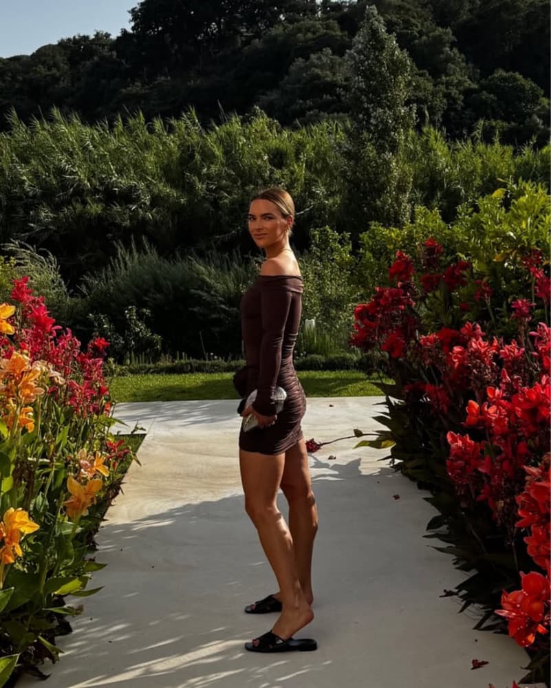 Maygel Coronel Set - Image 6