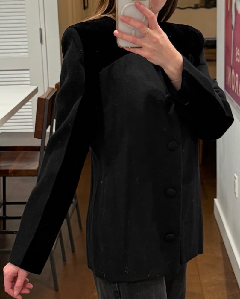 Vintage Carolina Herrera Black Jacket - Image 2