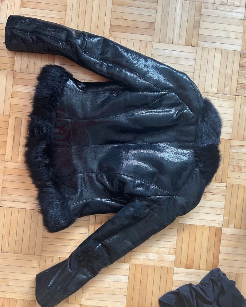90s Mugler Black Crop Fur JacketLambskin - Image 2