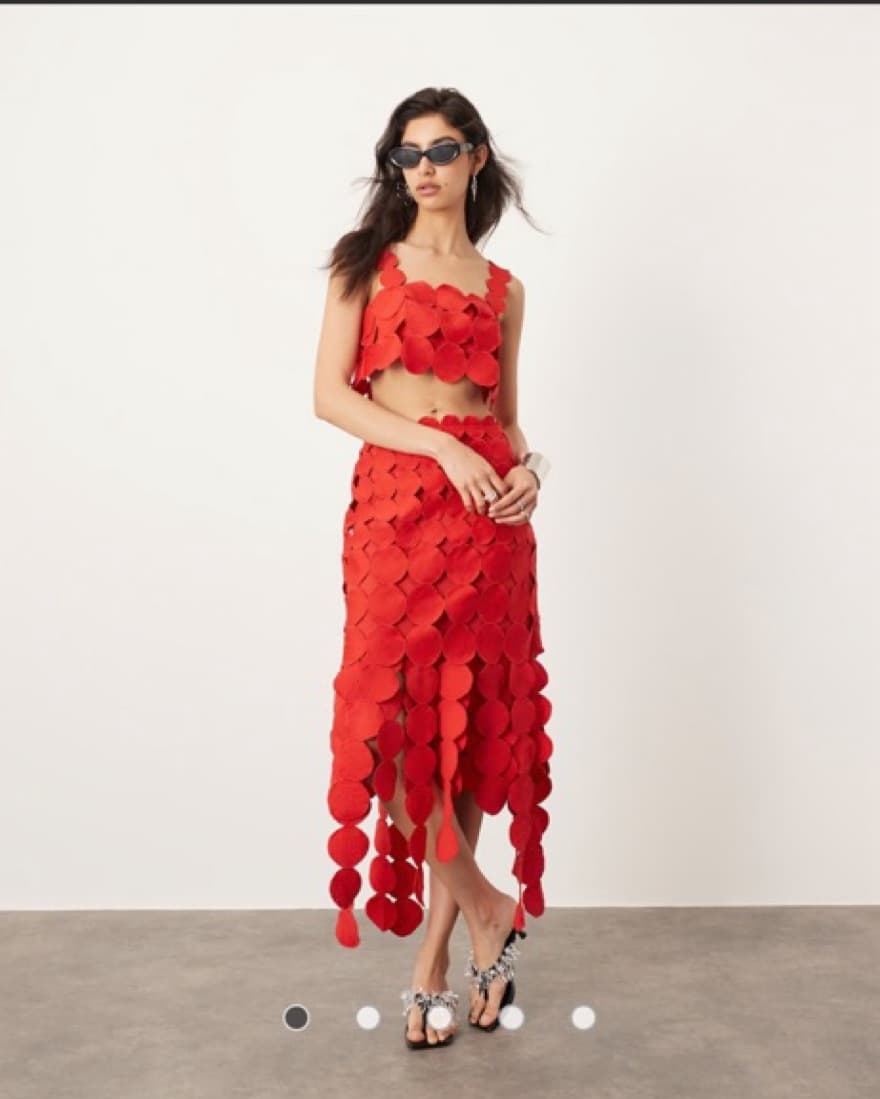 Striking Red Set - Image 2