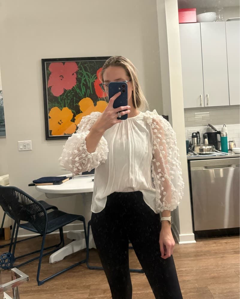 White Blouse Woth Puffy Sleeves - Image 1