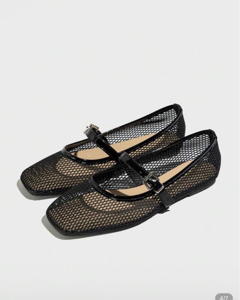 Sleek Mesh Ballet Flats - Image 2