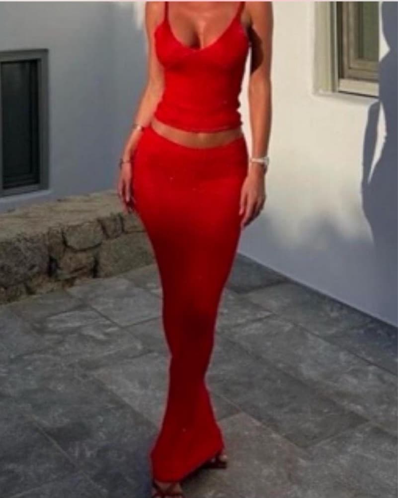 Asta resort Red Set - Image 3