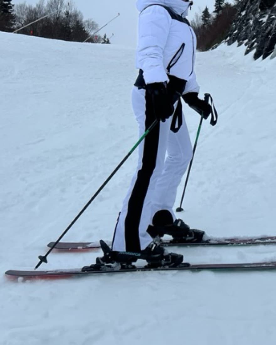 $1500 Goldbergh Matching Ski Set  - Image 4