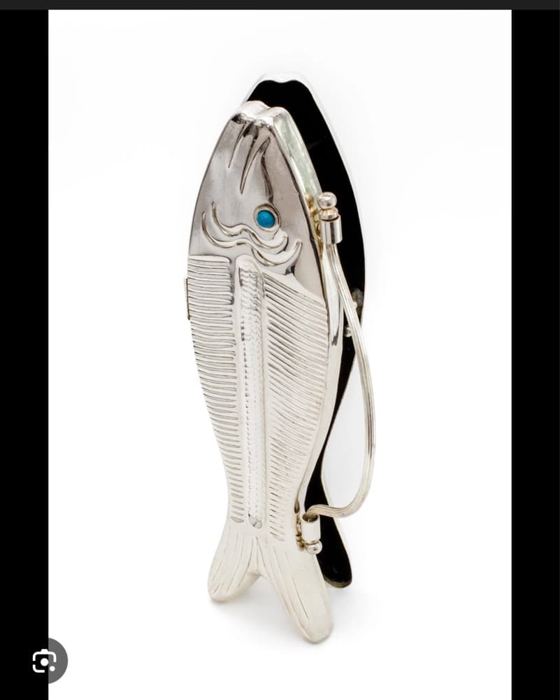 Vin Store Silver Fishy Bag - Image 3