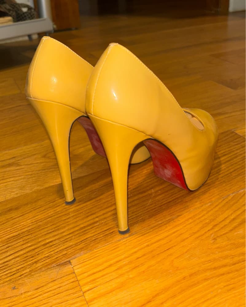 Christian Louboutin Beige Heels! - Image 6