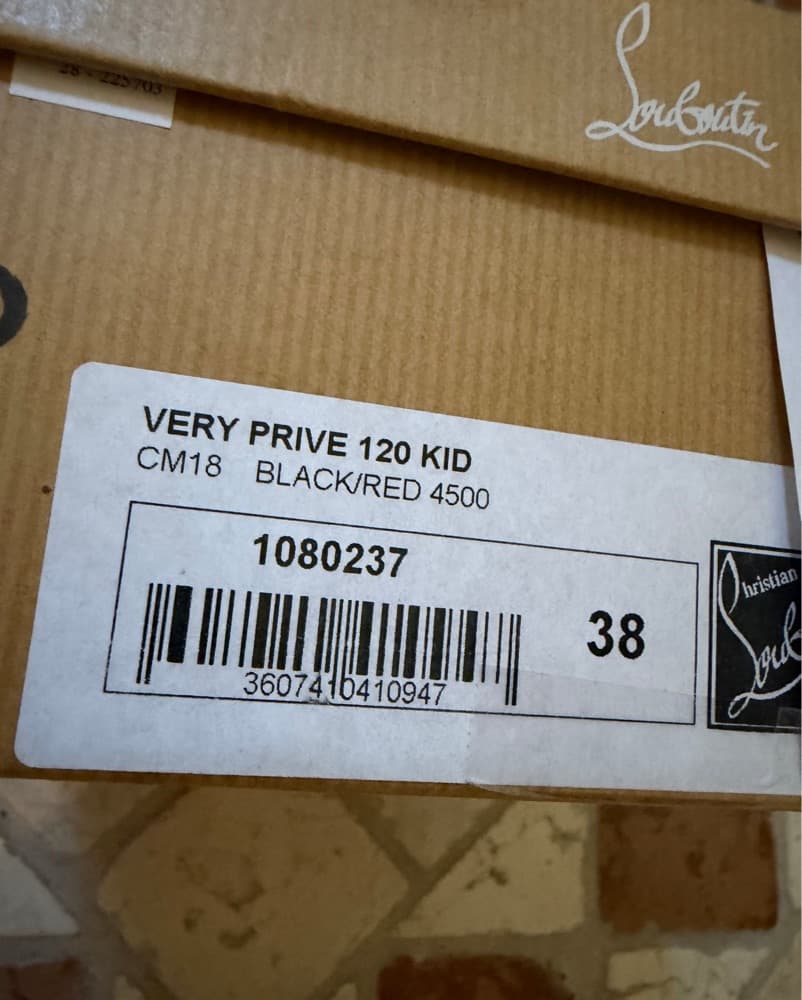 Louboutin Very Prive 120 Kid Pumps - Image 6