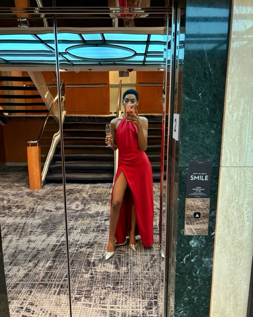 Elegant Red Halter Dress with High Slit - Image 3