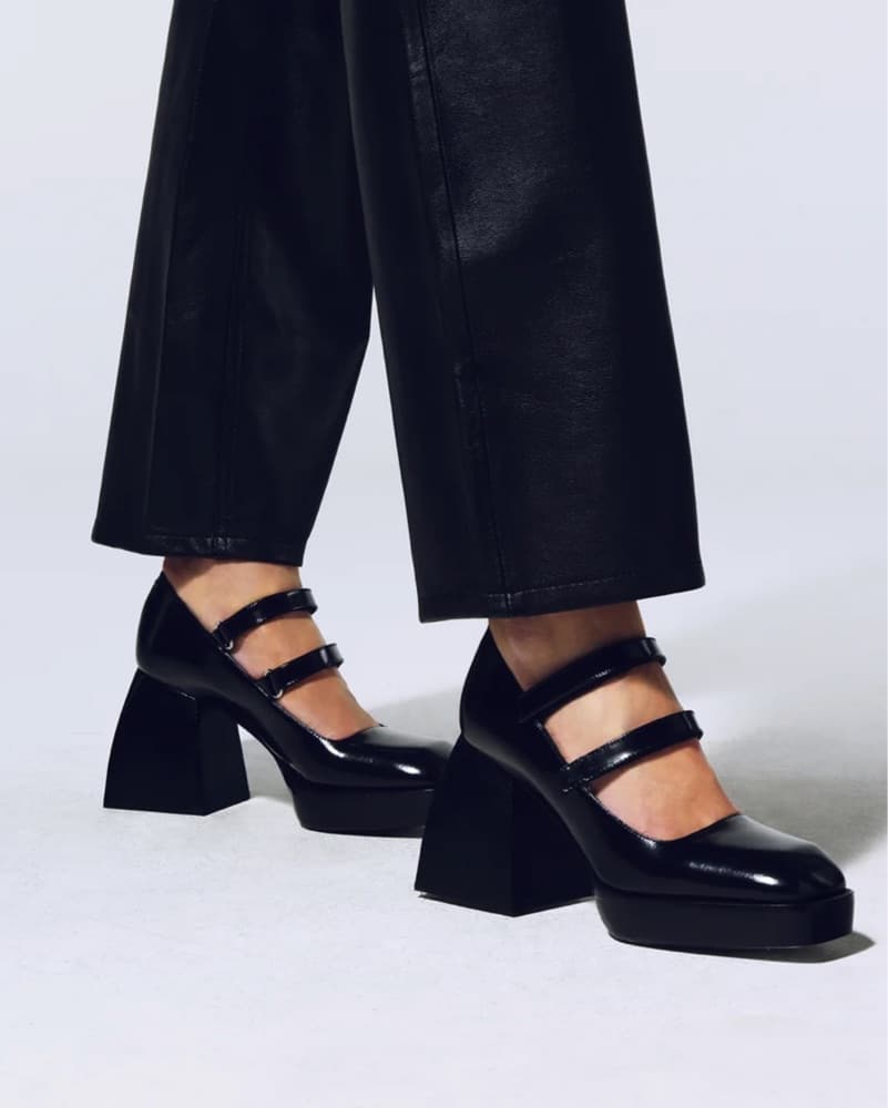 Nodaleto Black Pumps - Image 1