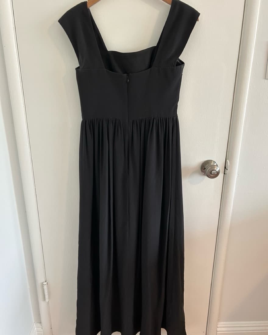 Black Keyhole Maxi Dress - Image 2