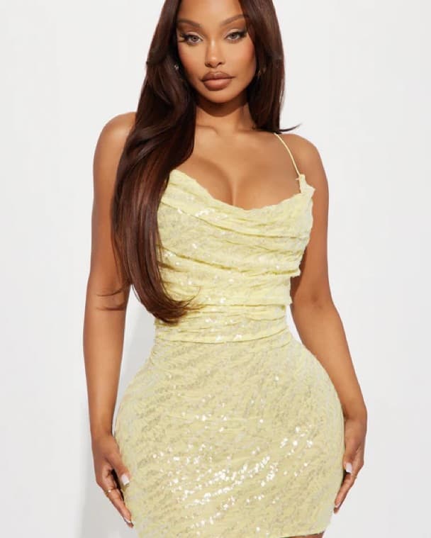 Sparkling Yellow Sequin Bodycon Dress - Image 3