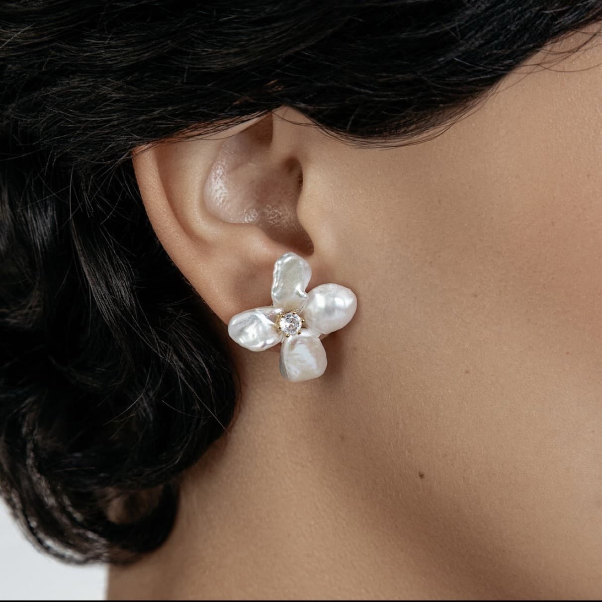 Shashi Pearl Flower Earrings - Image 4