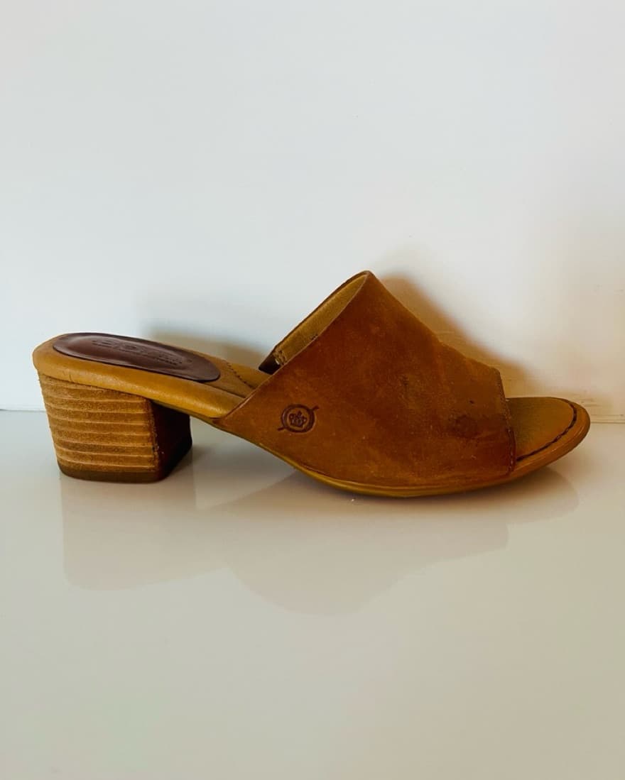 Tan Leather Heel - Image 3
