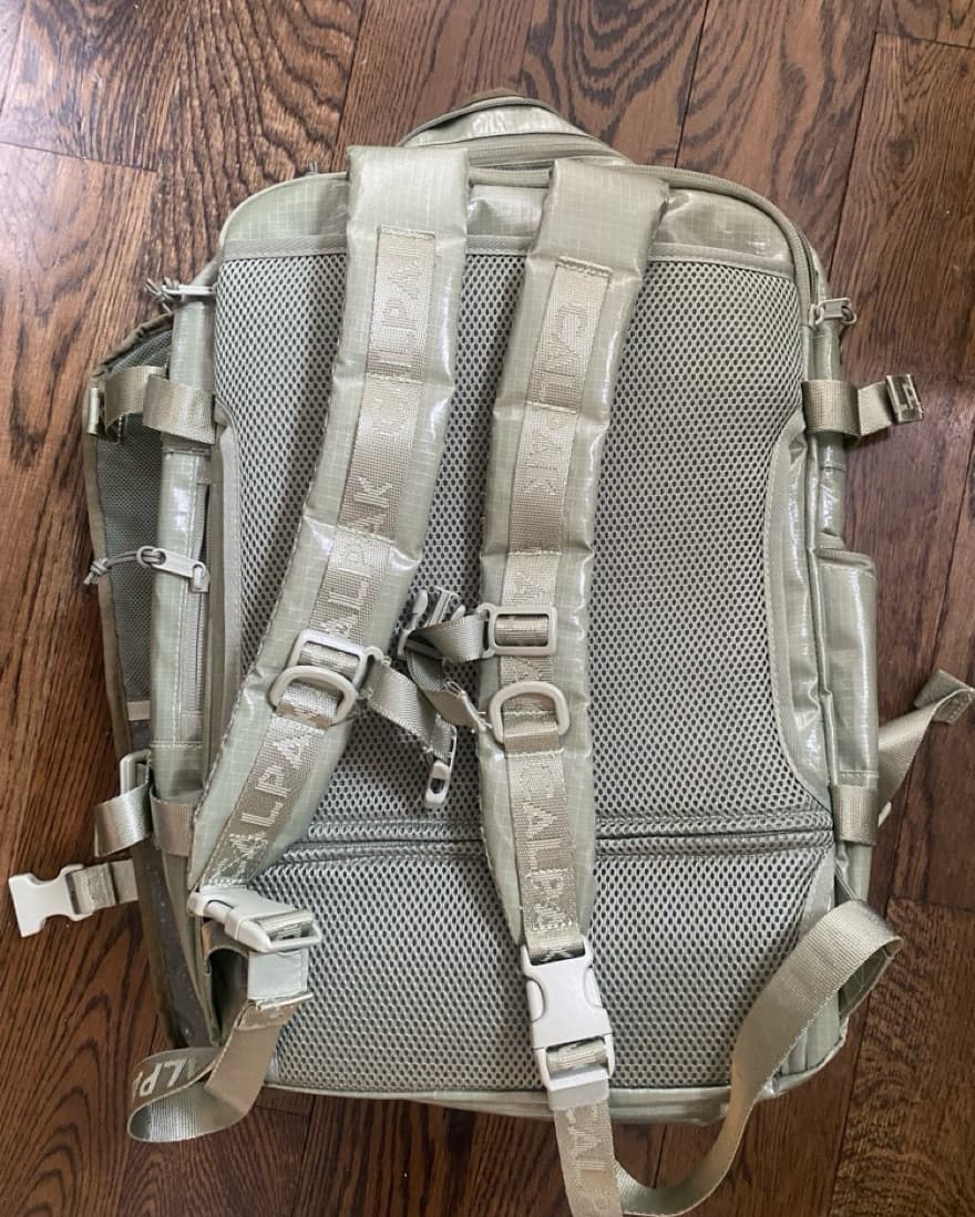 Terra 26L Laptop Duffel Backpack - Image 4