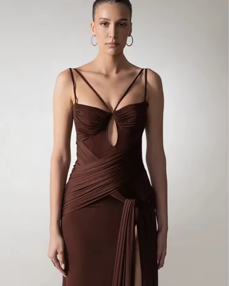 Mewmews Chocolate Gown - Image 3