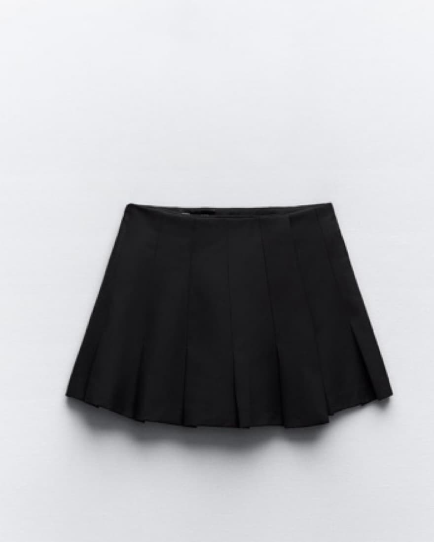 Zara Pleated Skirt Never Worn Size M - Image 1
