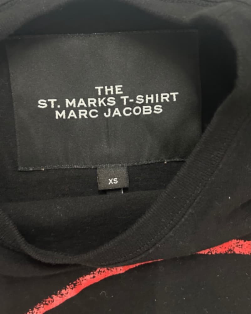Marc Jacobs Lipstick Tee - Image 3