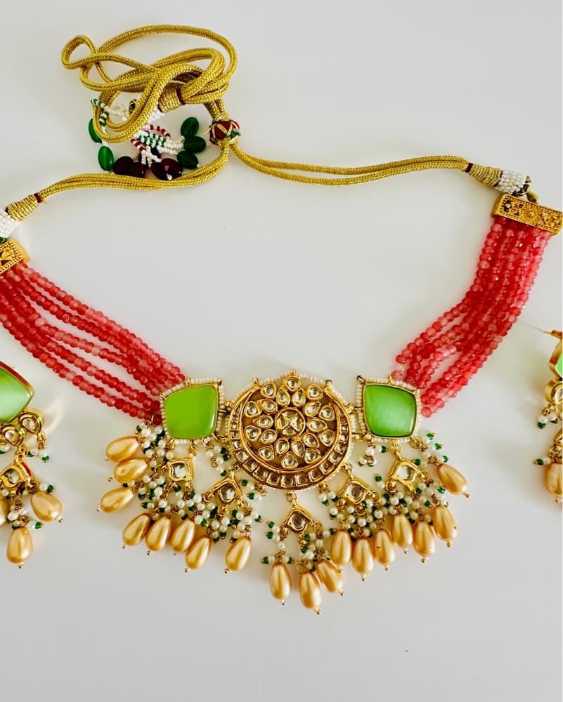 Exquisite Indian Inspired Necklace - Image 5
