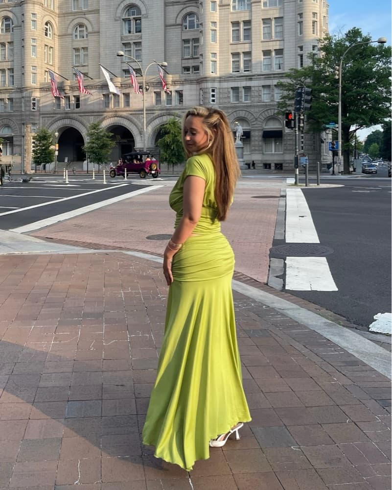 Green Ruched Maxi Skirt - Image 5