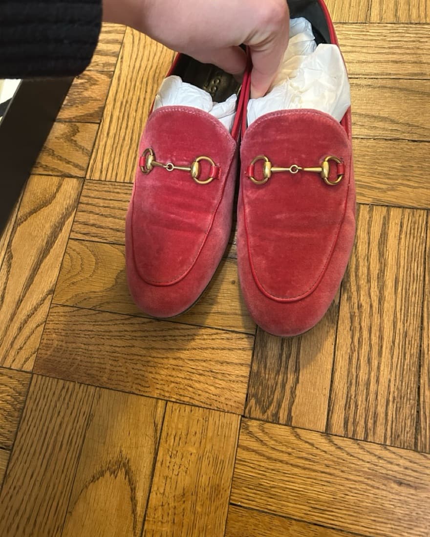 Pink/Red Velvet Gucci Loafers Size 38 - Image 4