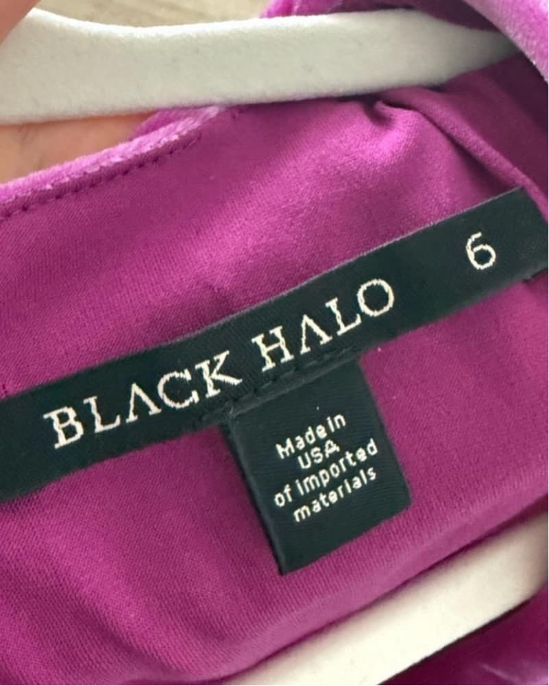 Black Halo Como Velvet Dresss - Image 6