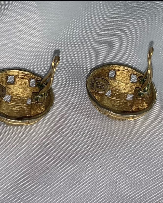 GIVENCHY earrings - Image 4