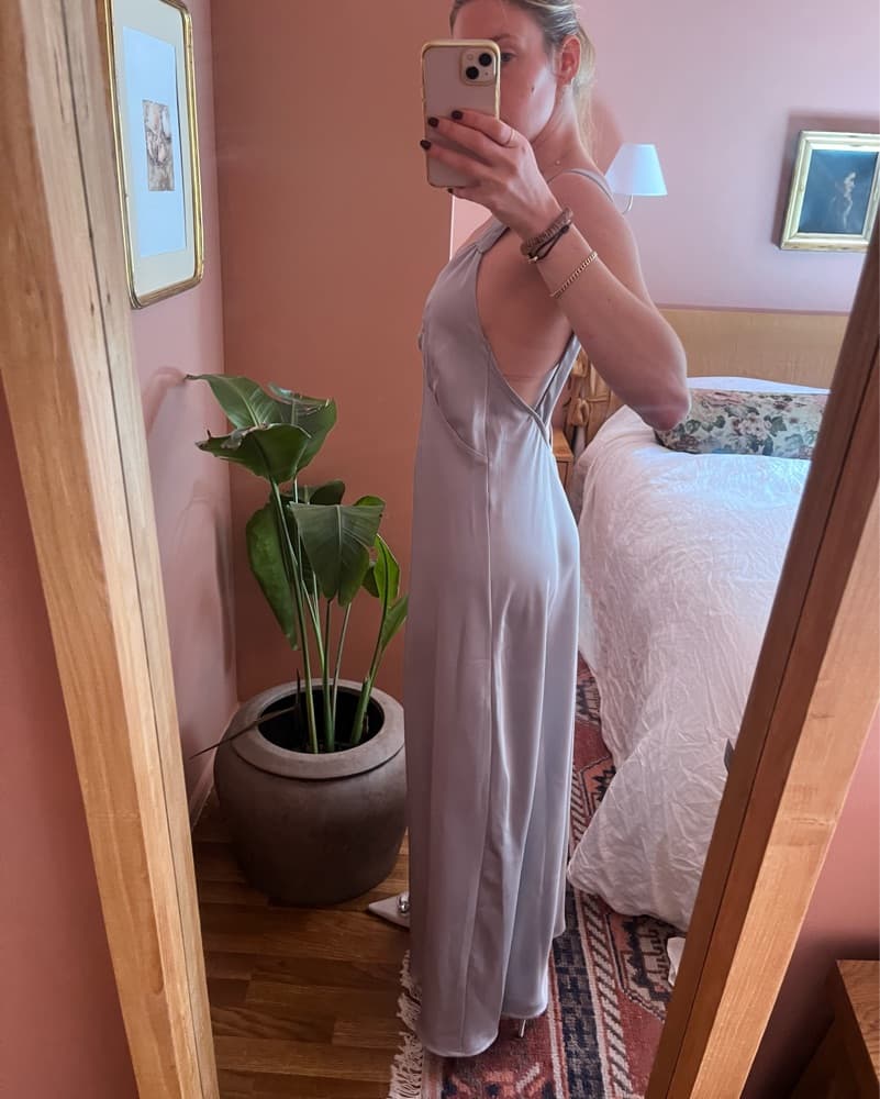 Chic Silk Loose Fitting Gown - Image 3