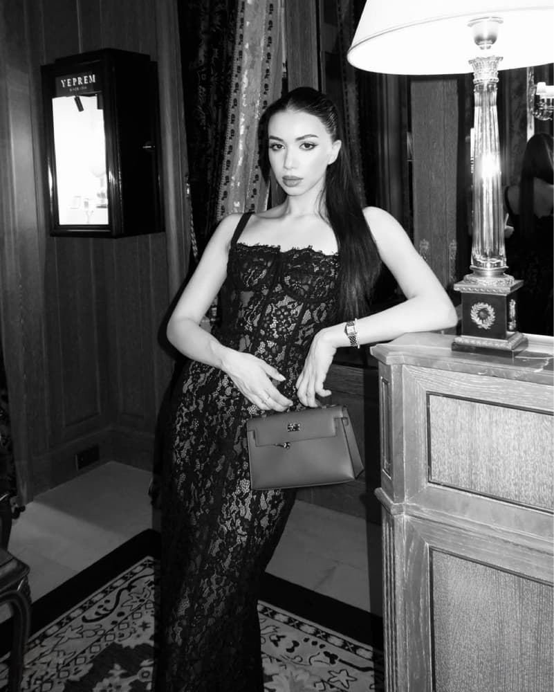 Helsa The Lace Column Dress  - Image 5