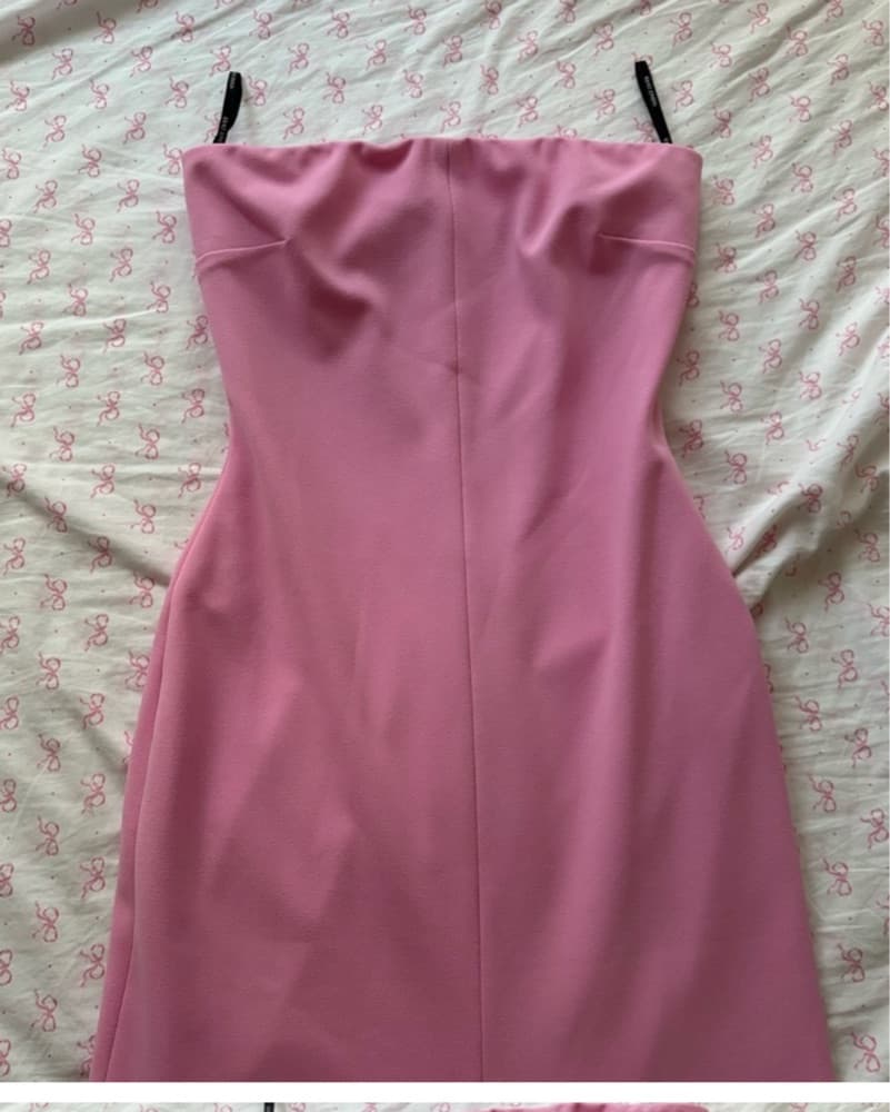 Solace London Bysha Bubblegum Maxi Dress - Image 3