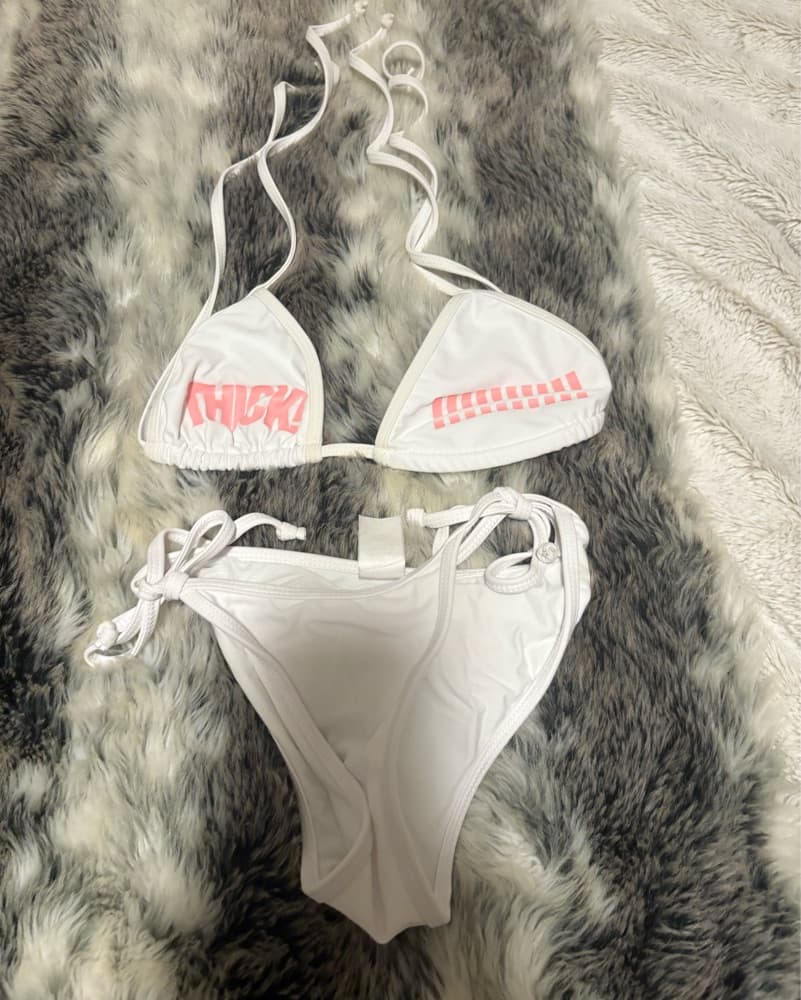 Kylie Jenner Shop Bikini  - Image 3