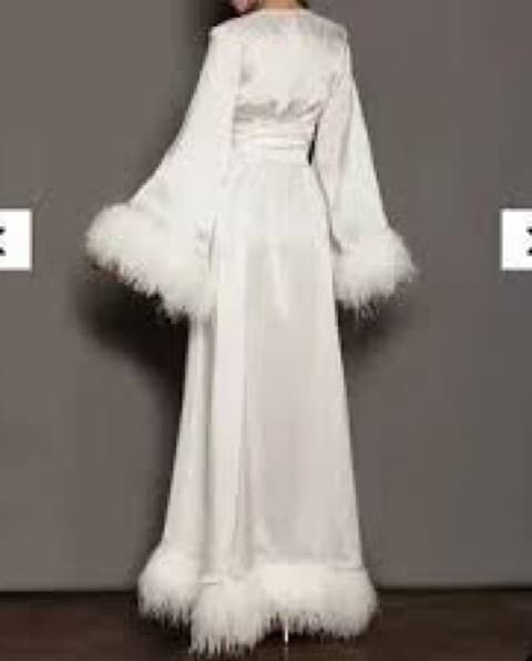 Silk Robe With Ostrich Feathers - Image 2