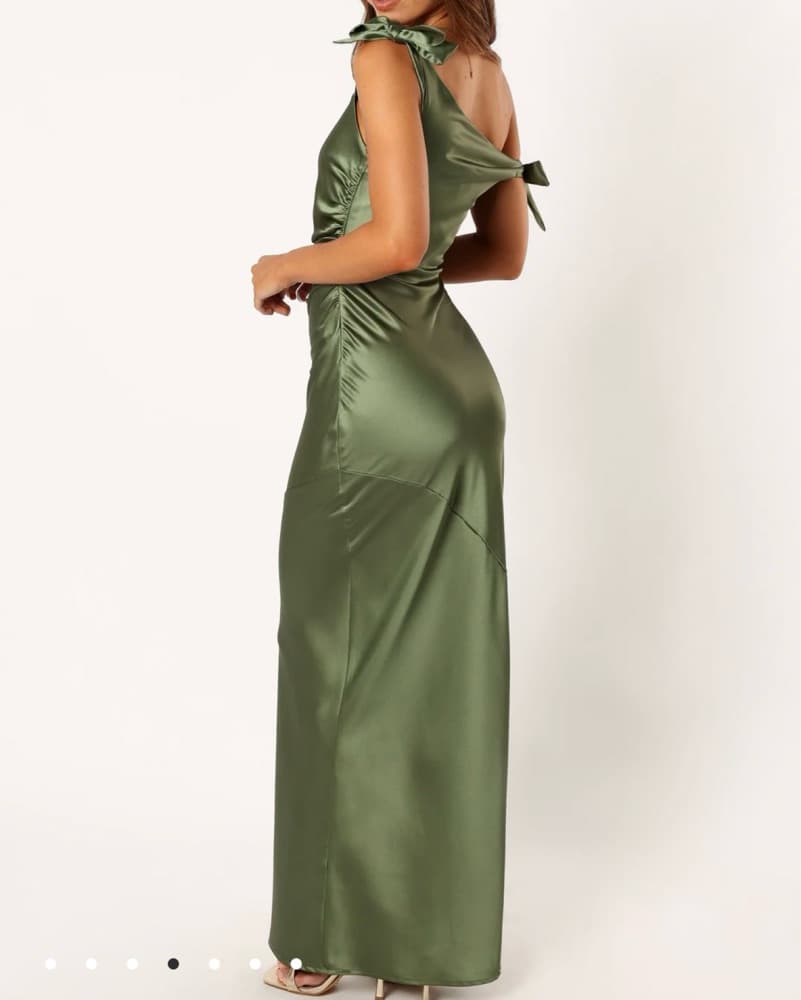 Green Off The Shoulder Maxi Dress - Image 4