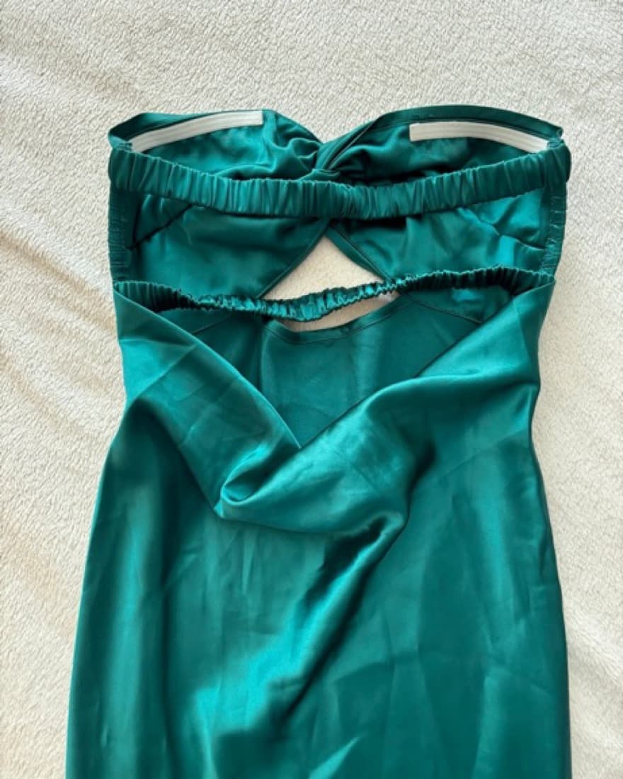 Emerald Green Maxi Dress - Image 3