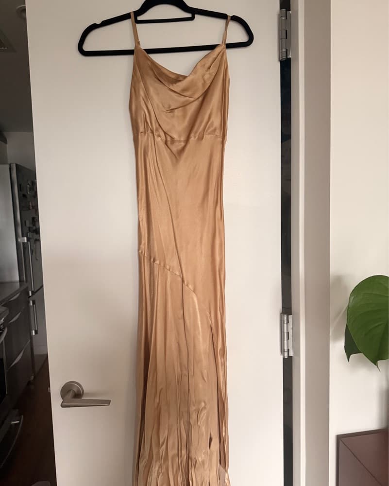 Stunning Gold Satin Maxi Dress - Image 4