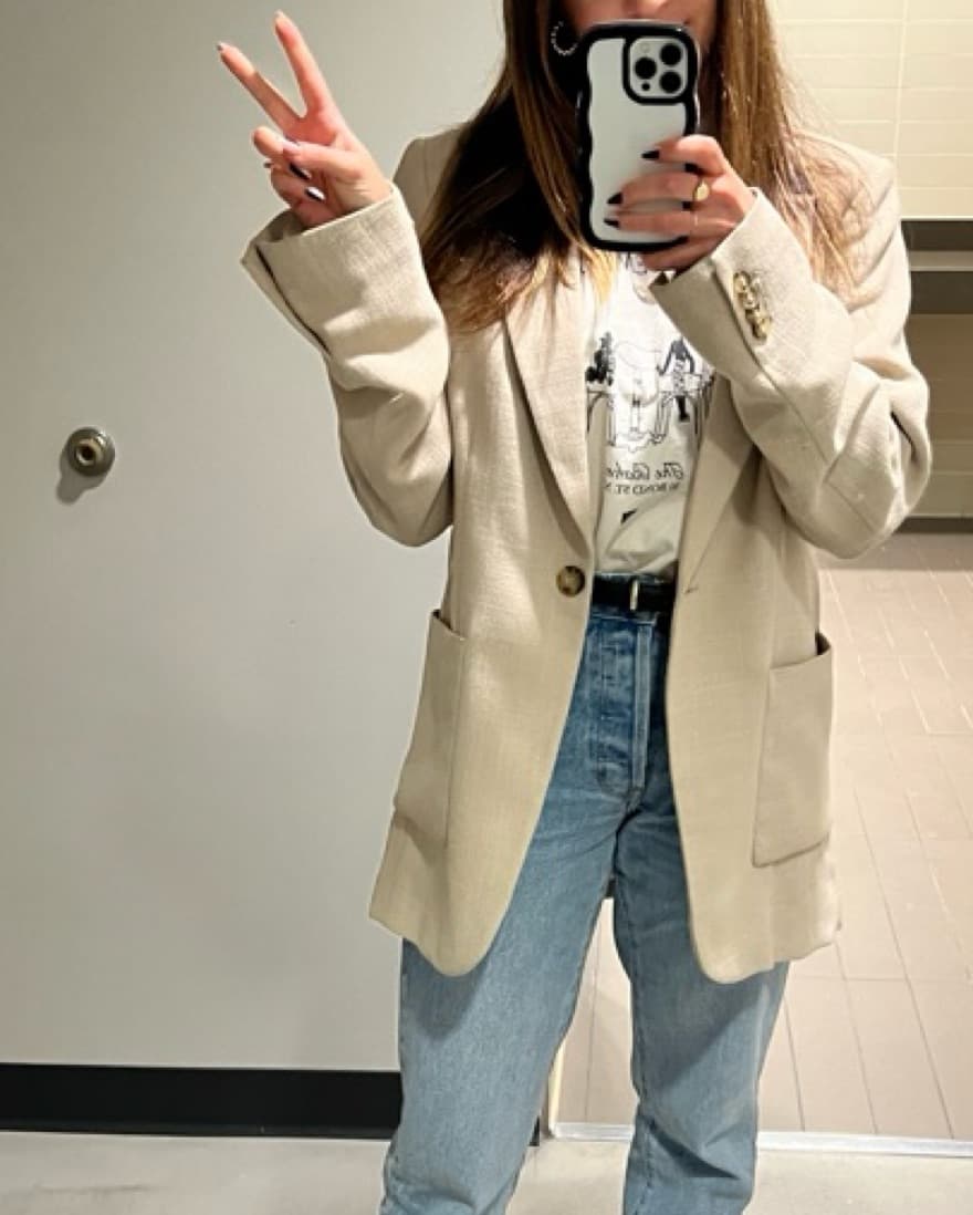 H&M Oversize Sand Blazer - Image 3